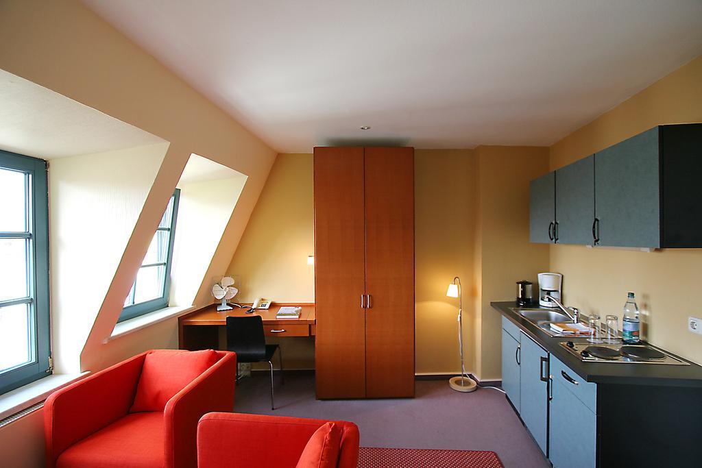 Hotel Verdi Росток Экстерьер фото