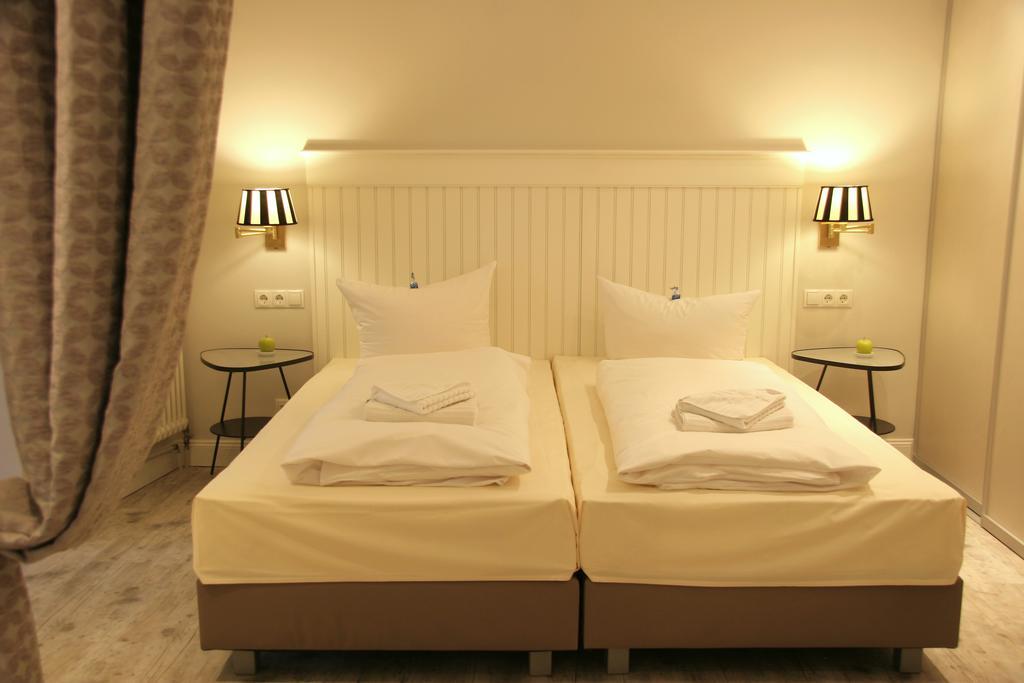 Hotel Verdi Росток Экстерьер фото