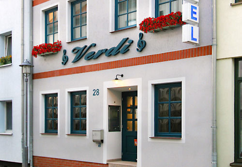 Hotel Verdi Росток Экстерьер фото